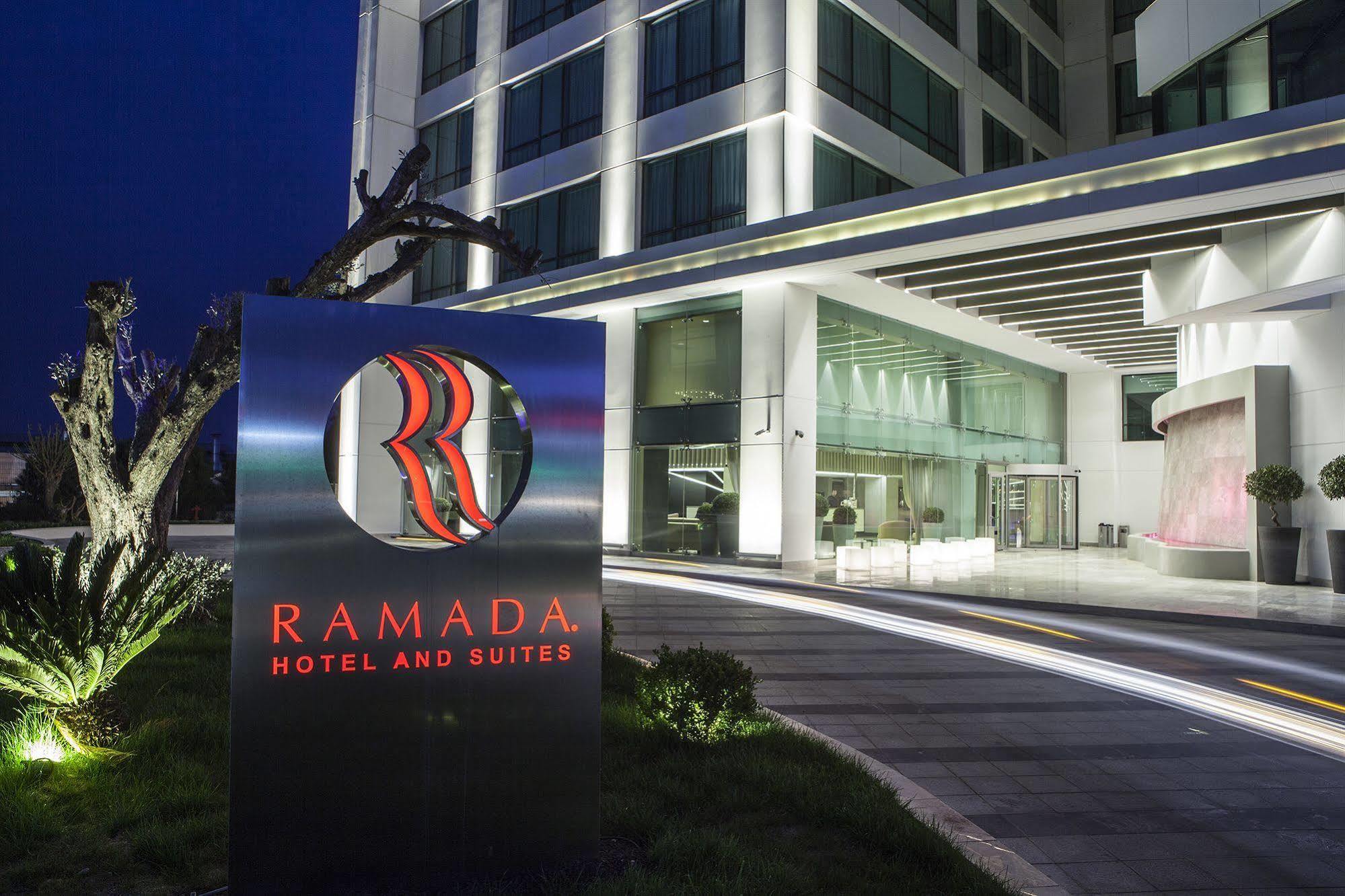 Ramada Hotel & Suites By Wyndham Izmir Kemalpasa Buitenkant foto